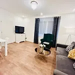 New Luxury Style Apartment In Central Prague